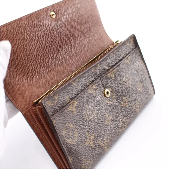 Louis Vuitton Monogram Sarah Wallet - Made in France - Authentic - Picture 7 of 8